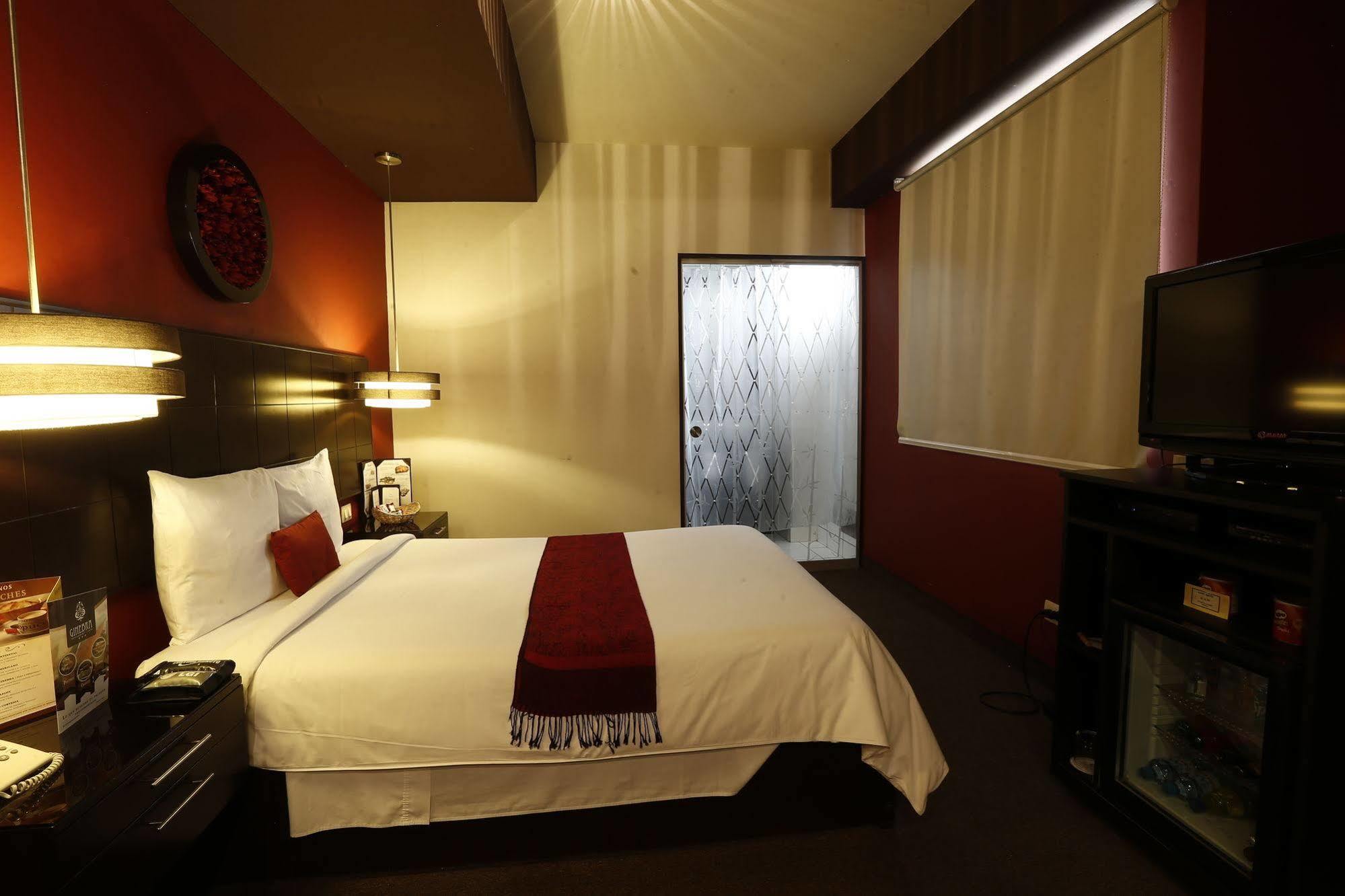 Hotel Ginebra Lima Dış mekan fotoğraf